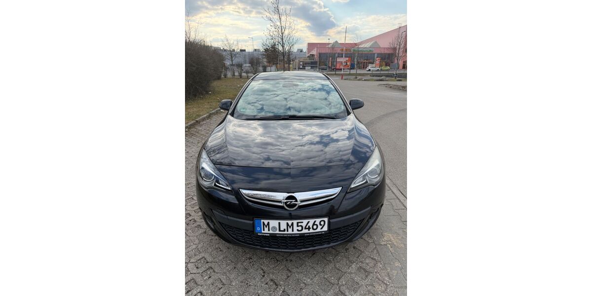 Opel Astra 170.451 km 4.500 &euro; München 81243