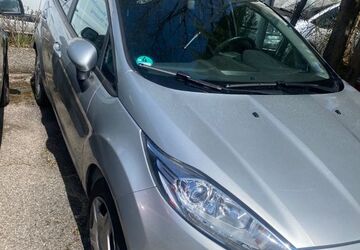 Ford Fiesta 64.732 km 6.499 &euro; München 81737