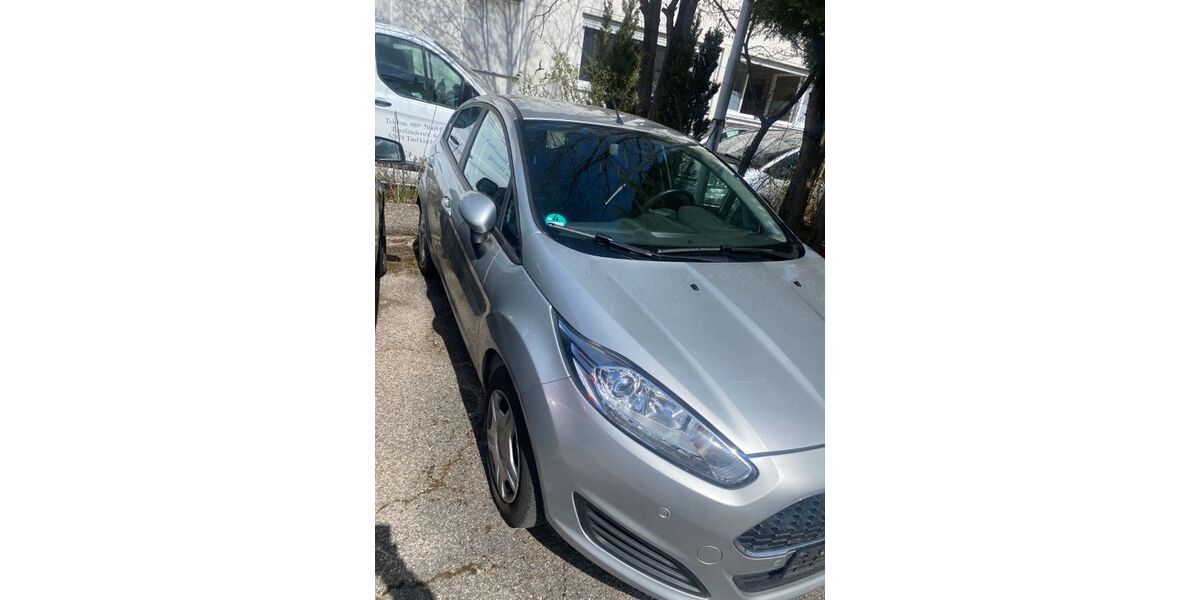 Ford Fiesta 64.732 km 6.499 &euro; München 81737