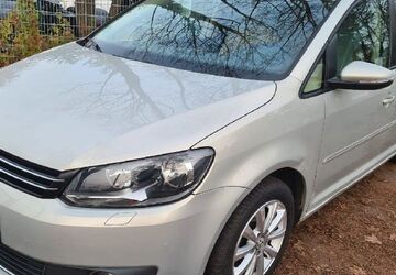 VW Touran 208.142 km 6.300 &euro; München 80995