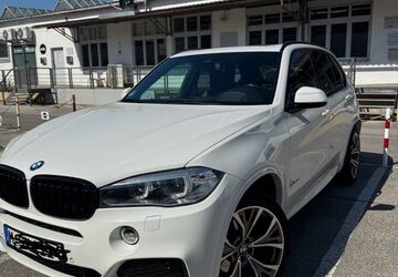 BMW X5 175.000 km 21.600 &euro; München 80686