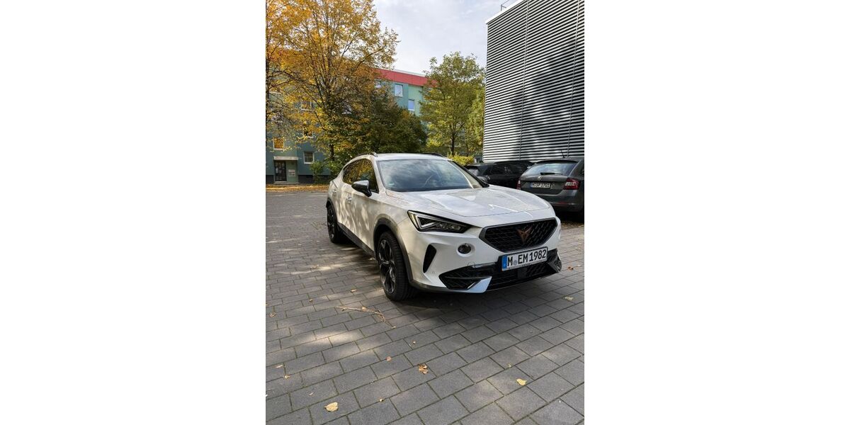 Cupra Formentor 13.890 km 25.900 &euro; München 81249