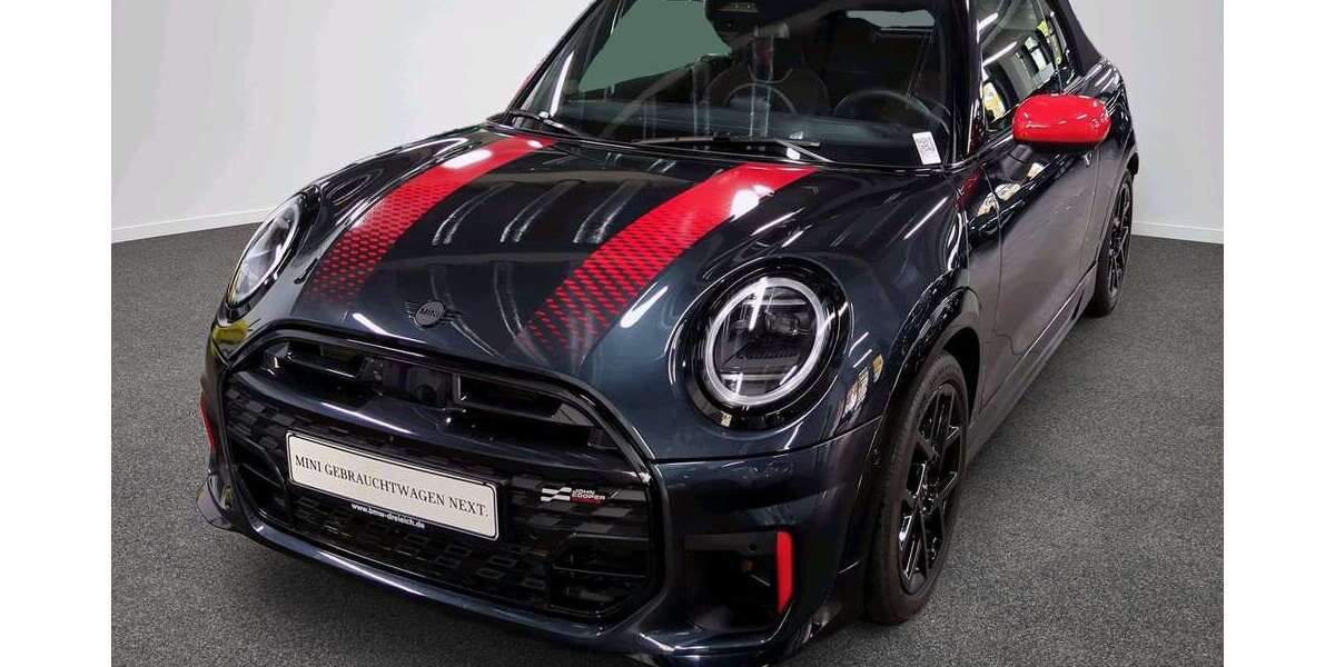 Mini John Cooper Works Cabrio 4.917 km 45.652 &euro; München 80788