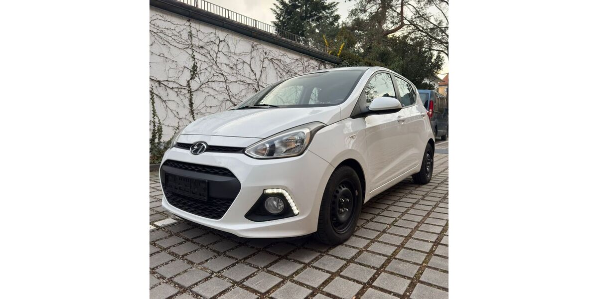 Hyundai i10 83.265 km 6.997 &euro; München 80686
