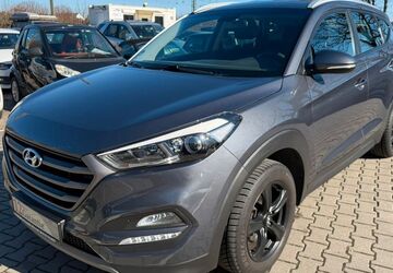 Hyundai TUCSON 197.574 km 11.999 &euro; München 81825