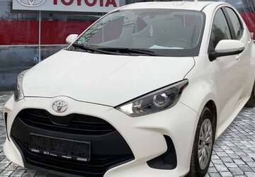 Toyota Yaris 64.602 km 13.490 &euro; München 80687