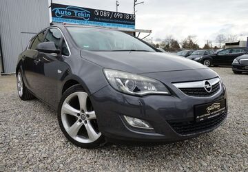 Opel Astra 127.197 km 8.950 &euro; München 81829
