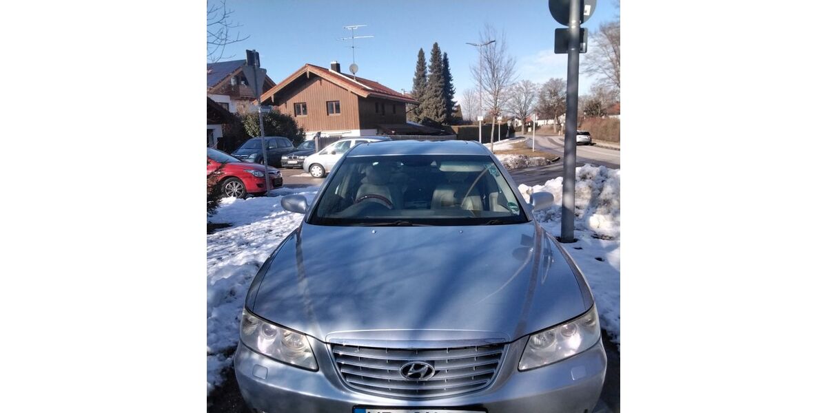 Hyundai Grandeur 127.200 km 1.490 &euro; Holzkirchen 83607