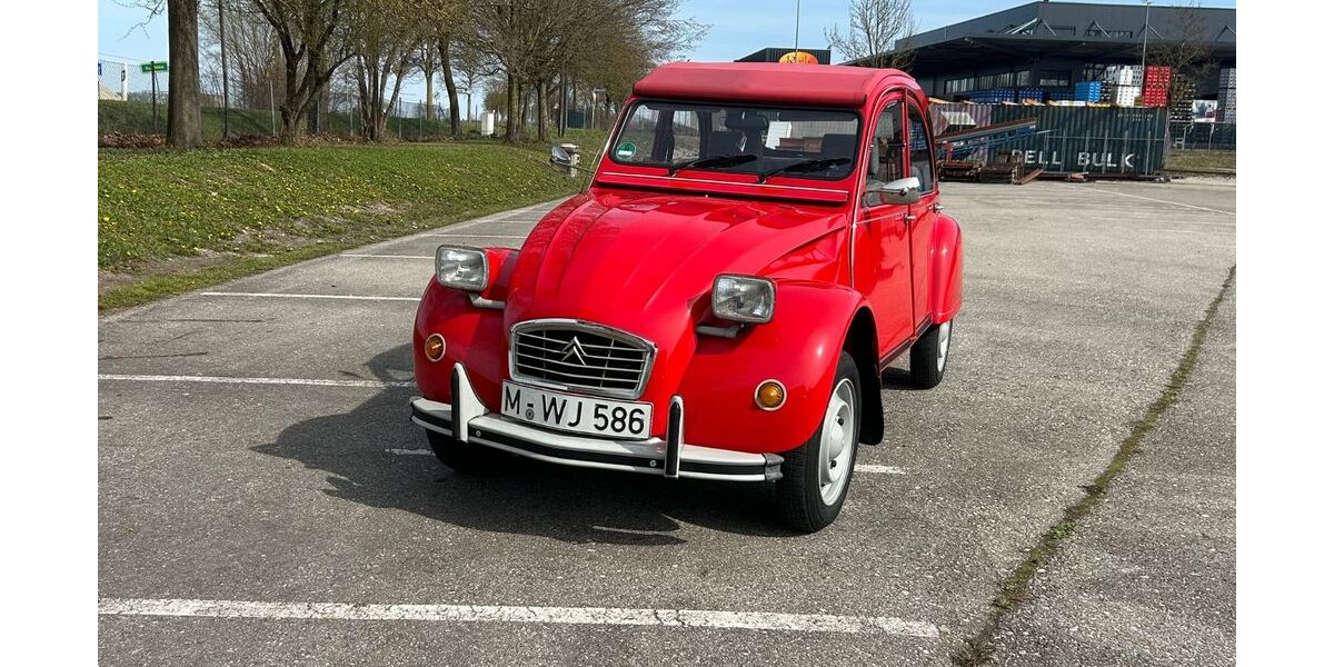 Citroen 2 CV 999.999 km 18.500 &euro; Hallbergmoos 85399