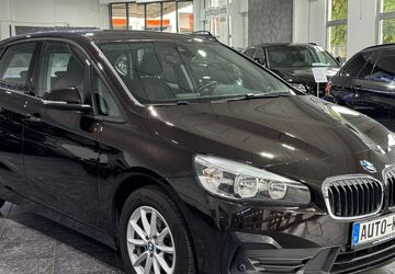 BMW 216 Active Tourer 189.977 km 9.990 &euro; München 81829