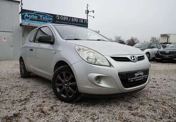 Hyundai i20 144.826 km 3.490 &euro; München 81829