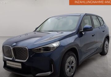 BMW iX1 29.114 km 38.980 &euro; München 80939