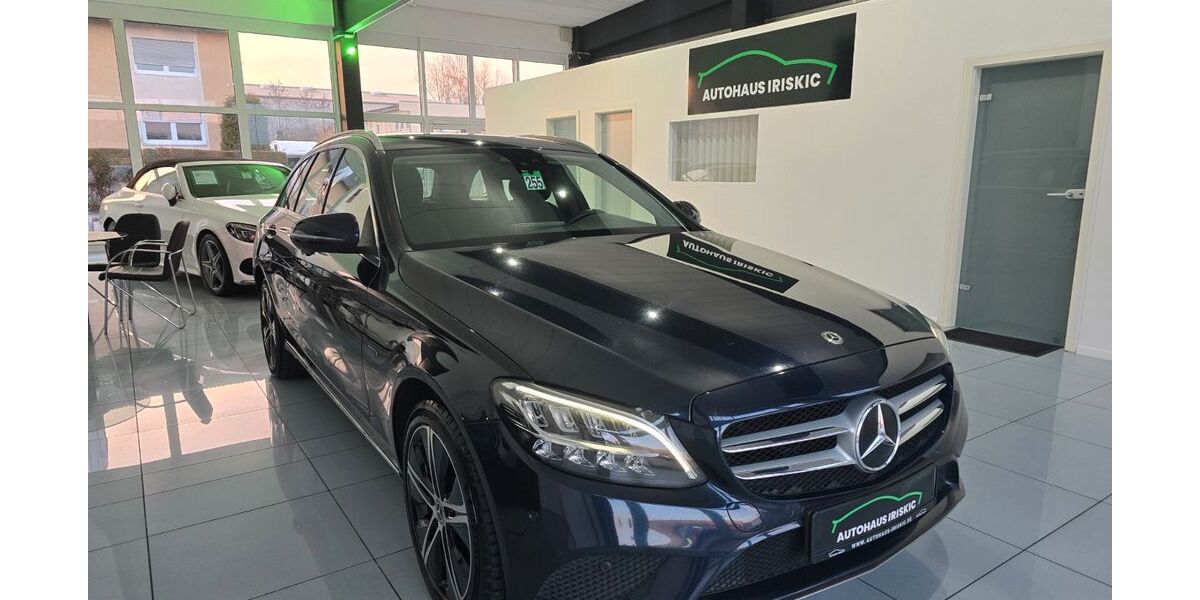 Mercedes-Benz C 300 180.000 km 16.998 &euro; Dachau 85221