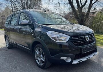 Dacia Lodgy 72.846 km 9.997 &euro; München 80686