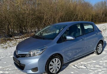 Toyota Yaris 40.800 km 9.500 &euro; Fürstenfeldbruck 82256