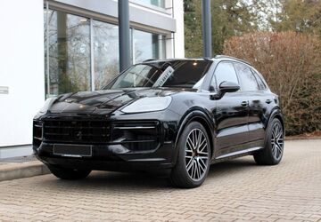 Porsche Cayenne 1.980 km 159.900 &euro; Grünwald 82031