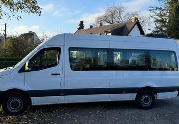 Mercedes-Benz Sprinter 350.000 km 35.900 &euro; München 81243