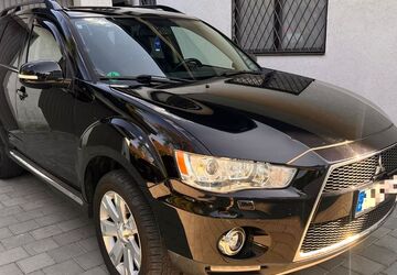 Mitsubishi Outlander 200.000 km 5.600 &euro; München 80995