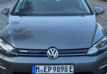 VW Golf 55.130 km 12.900 &euro; München 81549