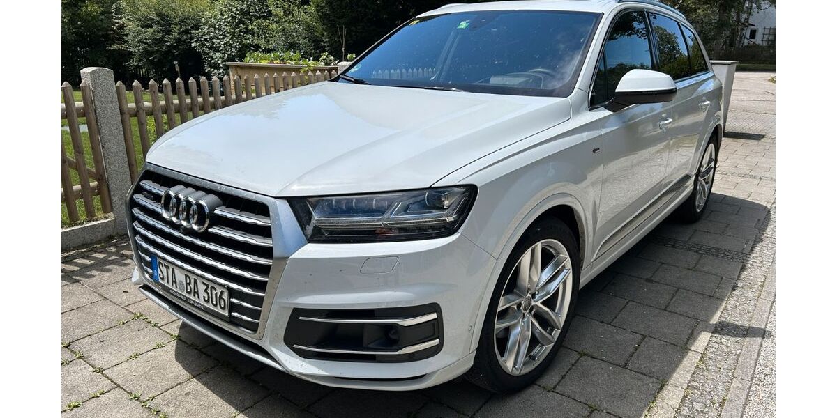 Audi Q7 154.000 km 33.000 &euro; Gauting 82131