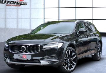 Volvo V90 Cross Country 34.500 km 49.450 &euro; Kirchseeon 85614