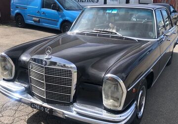 Mercedes-Benz 280 61.727 km 9.999 &euro; München 81829