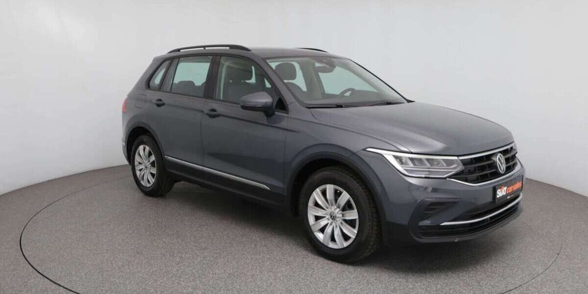 VW Tiguan 19.074 km 29.440 &euro; Garching 85748