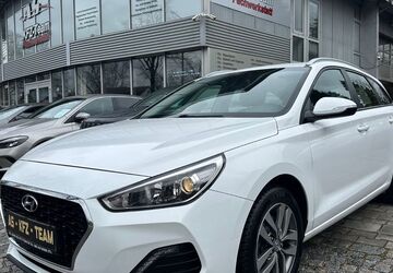 Hyundai i30 115.385 km 11.950 &euro; München - Trudering 81827