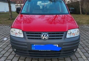 VW Caddy 230.543 km 3.350 &euro; Munchen 81549