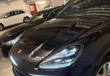 Porsche Cayenne 88.500 km 65.780 &euro; München 81825