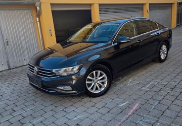VW Passat 132.600 km 18.900 &euro; München 81373