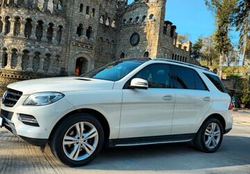 Mercedes-Benz ML 350 243.477 km 16.000 &euro; München 80999