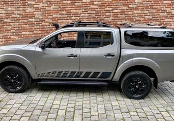 Nissan Navara 94.145 km 30.999 &euro; Unterföhring/ München 85774