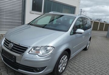 VW Touran 183.564 km 4.499 &euro; München 81825