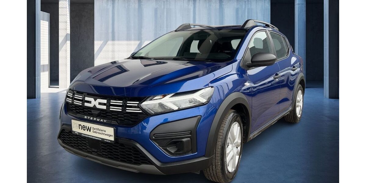 Dacia Sandero 41.764 km 14.990 &euro; München 81827