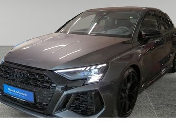 Audi RS3 17.150 km 64.487 &euro; München 81476