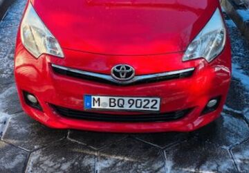 Toyota Verso-S 160.000 km 5.550 &euro; München 80933
