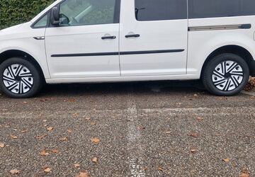 VW Caddy Maxi 208.000 km 12.500 &euro; München 81371
