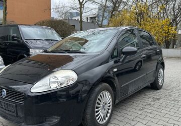Fiat Grande Punto 230.000 km 1.690 &euro; München 81827