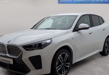 BMW iX2 1.273 km 54.201 &euro; München 80939