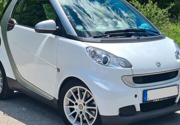 Smart ForTwo 105.290 km 4.400 &euro; München 81373