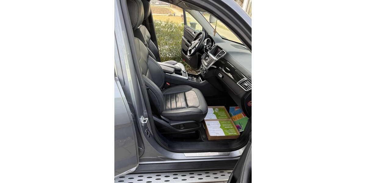 Mercedes-Benz ML 350 260.000 km 17.400 &euro; Ebersberg 85560