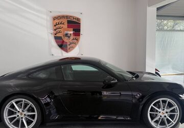 Porsche 992 41.680 km 109.980 &euro; Hallbergmoos 85399