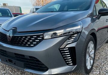 Renault Clio 23.009 km 17.390 &euro; München 81829