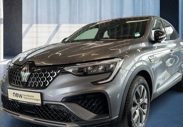 Renault Arkana 21.556 km 24.290 &euro; München 81827