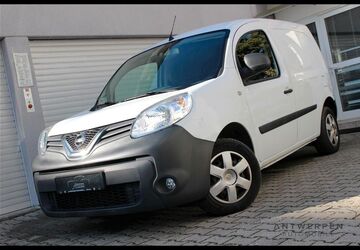 Nissan NV250 107.650 km 8.990 &euro; München 81243