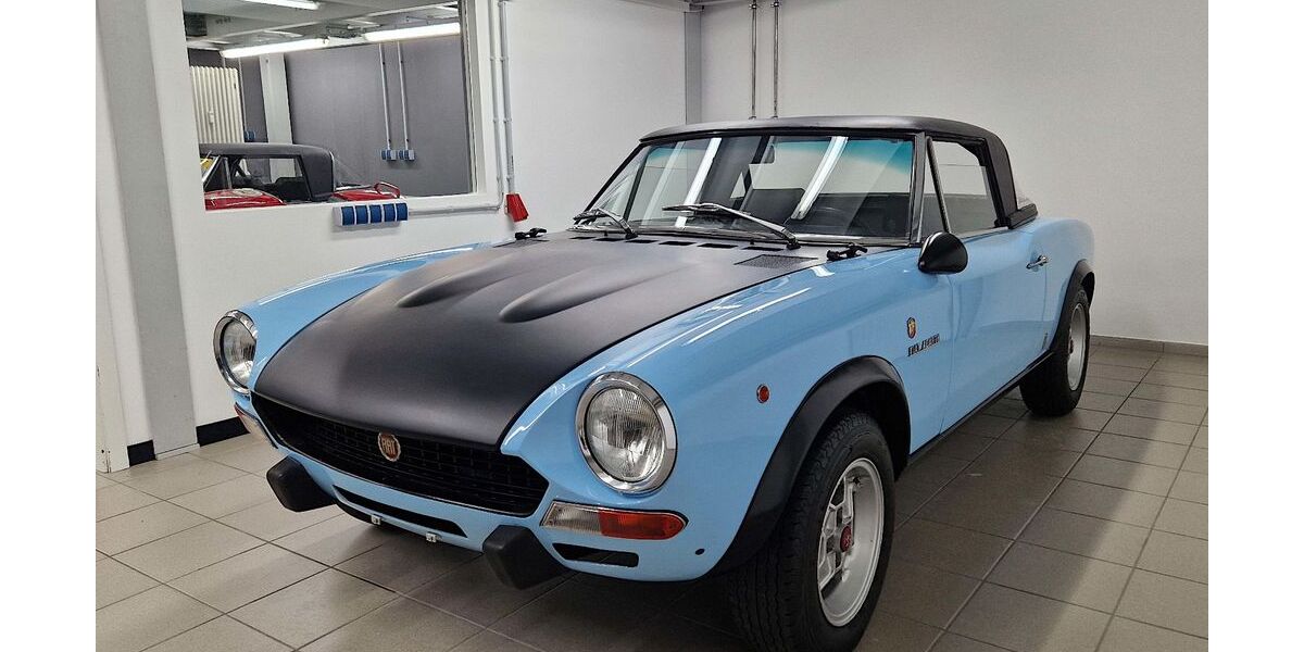 Fiat 124 Spider 51.625 km 82.500 &euro; Starnberg 82319