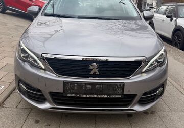 Peugeot 308 65.900 km 11.950 &euro; München 81825