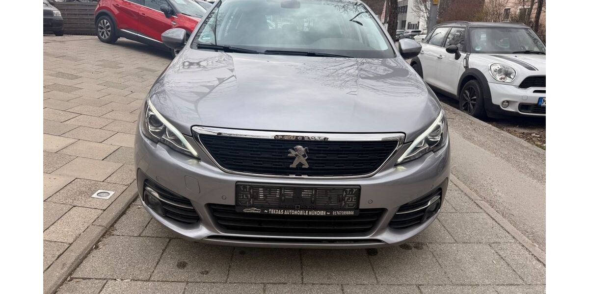 Peugeot 308 65.900 km 11.950 &euro; München 81825