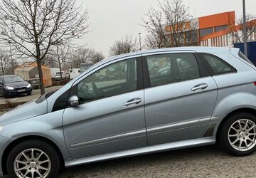 Mercedes-Benz B 180 173.000 km 3.500 &euro; München 81829